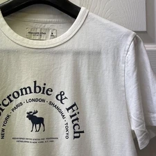 Abercrombie & Fitch Men's Medium White Soft A&F Tee Logo Moose Spellout