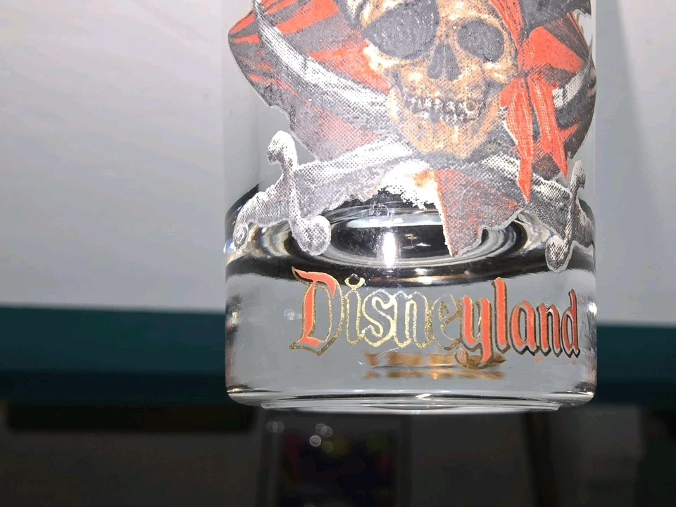 Vaso de chupito Disneyland Piratas del Caribe Foto 3 de 4
