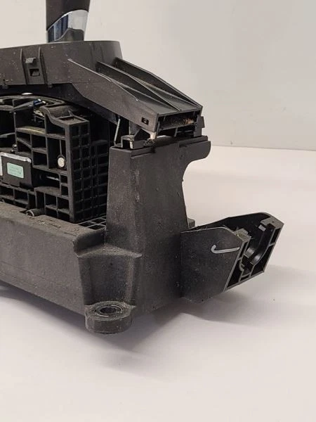 Chevrolet Equinox 2013 transmisión automática palanca de cambios 22860735 Foto 3 de 4