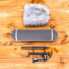 Rode NTG4 Shotgun Micrcophone  Rode Blimp Rycote Shock Mount