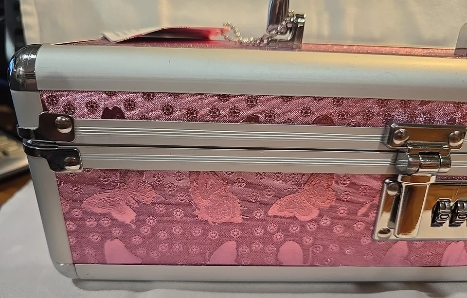 Lockable Vibrator Case - Regular - Pink - Discreet adult-novelty Toy Box - Image 2 of 4