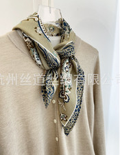 70 Cashmere 30 Silk Square Scarf 26'' Shawl Green tome Print Neckerchief Wrap