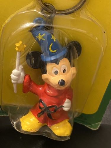 Vintage Disney - Mickey Mouse- Fantasia Key Chain Made in Hong Kong - Picture 5 of 8
