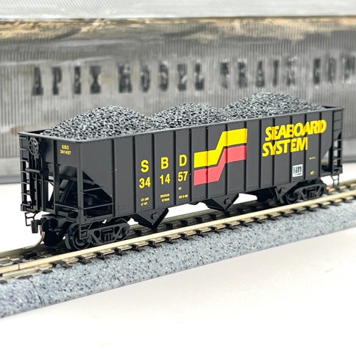 Sistema de litoral Micro-Trains escala N 100 toneladas 3 bahías tolva con carga de carbón 341457 | Zustand: Used