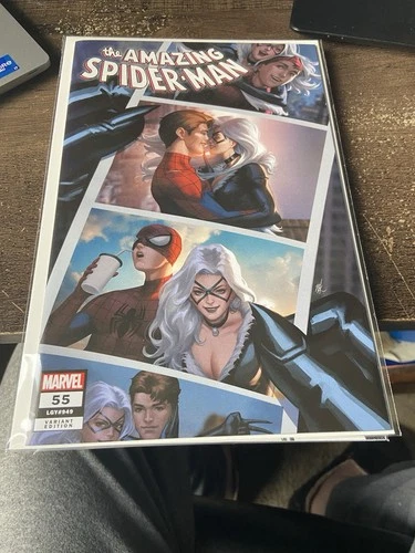 AMAZING SPIDER-MAN 55 EJIKURE EXCLUSIVE TRADE VARIANT-BLACK CAT -NM