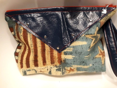 New Patriotic Stars & Stripes USA Clutch Cosmetic Travel Bag Make-up 4th of July