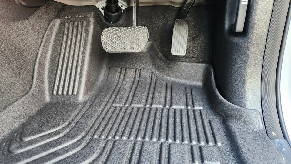 Ssangyong MUSSO & XLV DC 2019-2024 Bodyline 3D Floor Mats FloorLiner Carpet - image 4 of 4