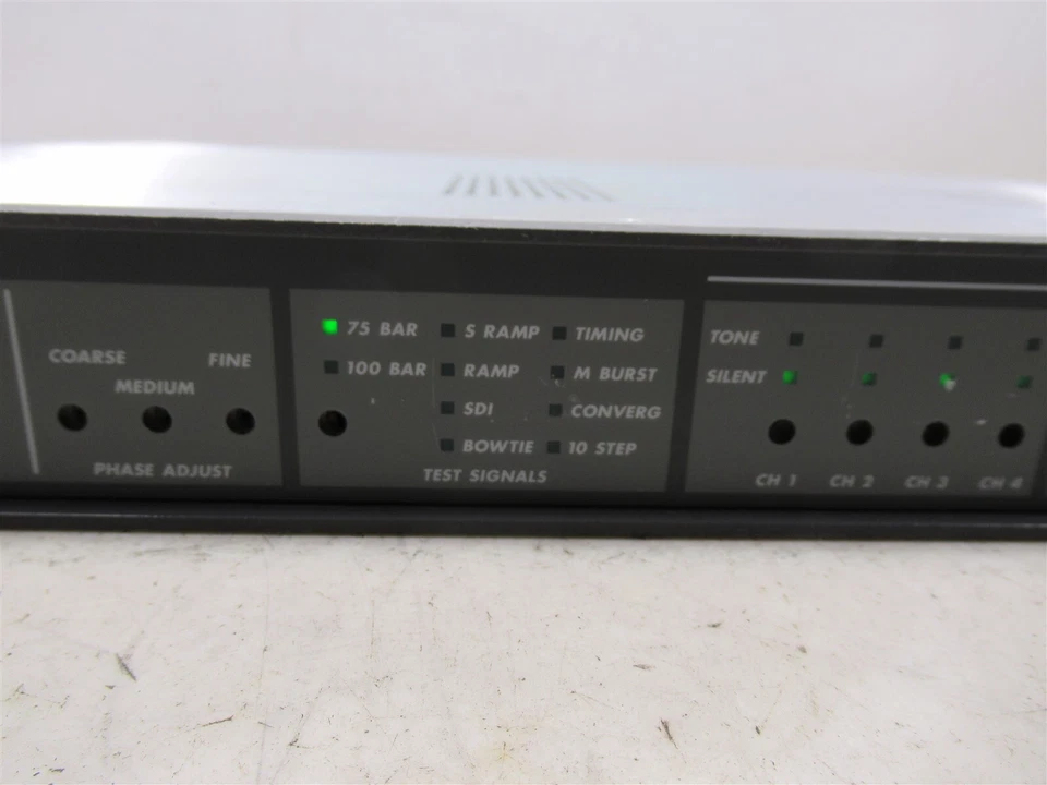 Videotek VSG-204D 601 Digital Sincronización Generador Montaje en Rack Pro Audio Deck  Foto 4 de 4