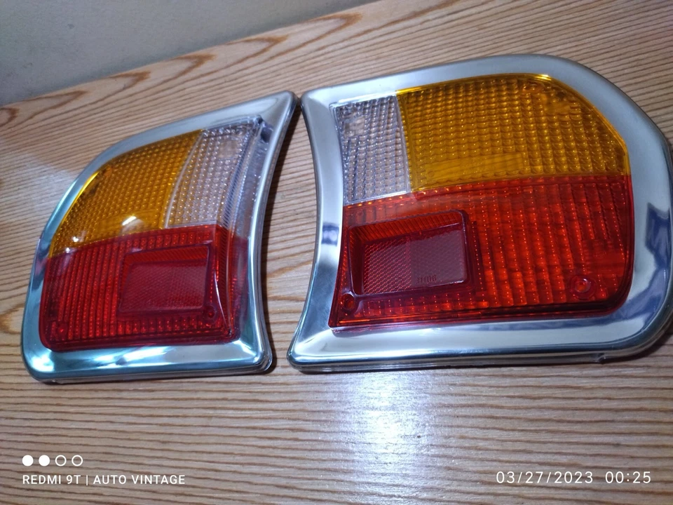 Conjunto de lentes traseiras para lanterna traseira peugeot 504 R & L fabricado na Itália novo - Imagem 2 de 4
