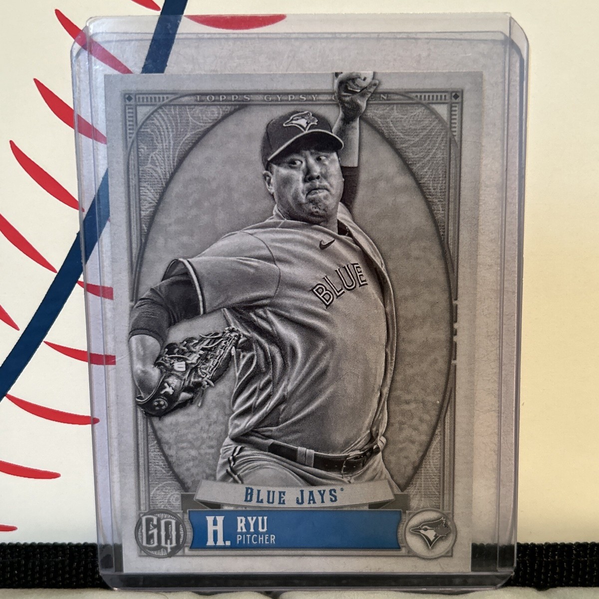 2021 Topps Gypsy Queen - Black & White #98 Hyun-Jin Ryu /50