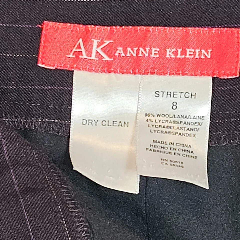 Chaqueta ejecutiva a rayas Pin talla 10 y pantalones talla 8 para mujer de Anne Klein Foto 4 de 4