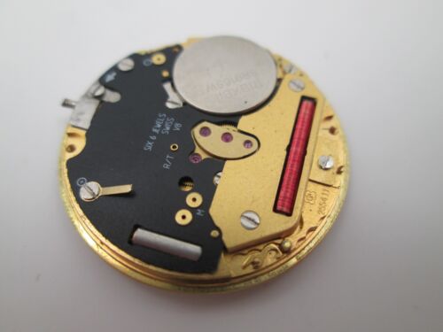 Máquina y esfera Omega. Movimiento cuarzo. Calibre ETA 255411. Dial dorado. 1980 - Imagen 3 de 5