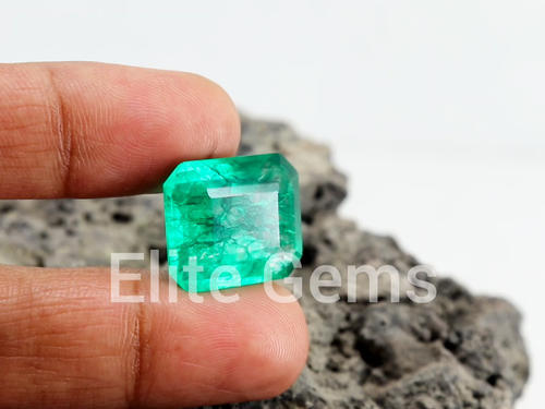 Unheated Untreated Emerald Green Stone Natural Big Size Emerald Cut Emerald 20ct - Video 1 of 1
