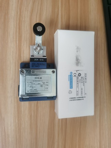 1PCS New Schneider XCK-M115 XCKM115 Limit Switch In Box Brand Free Ship - Picture 2 of 6