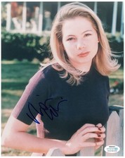 Michelle Williams Signed Autographed 8x10 Young Pretty Photo ACOA