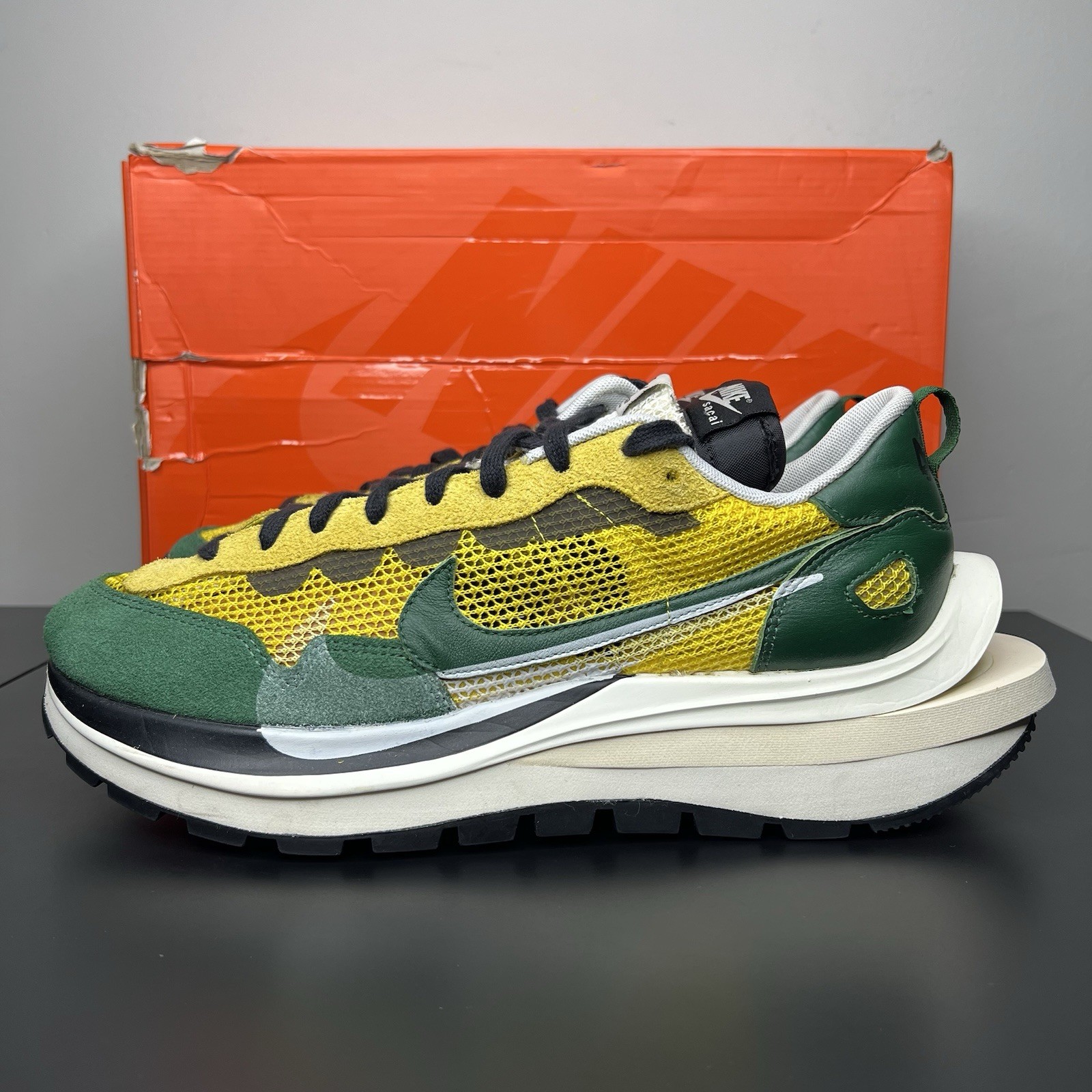 SACAI X NIKE Taglia 12 Nike sacai x VaporWaffle Tour Giallo