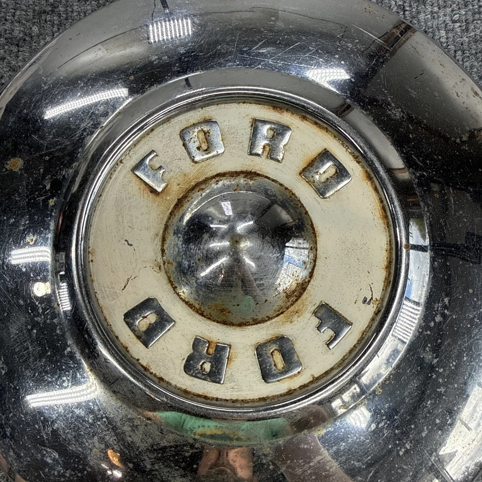 Tapacubos tapacubos rueda Ford Thunderbird Fairlane 1955-1960 10,5" Poverty Dog Foto 4 de 4