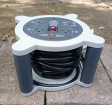 Link2Home Cord Reel 25 ft. Extension Cord 4 Power Outlets, 2 USB Ports, 2.4A