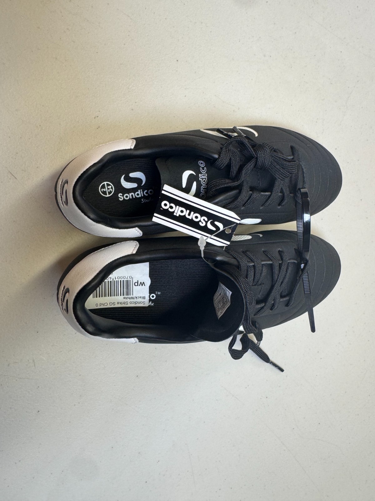 Sondico Strike SG Football Boots UK 2 EU 34 Black Soft Ground Studs image 9