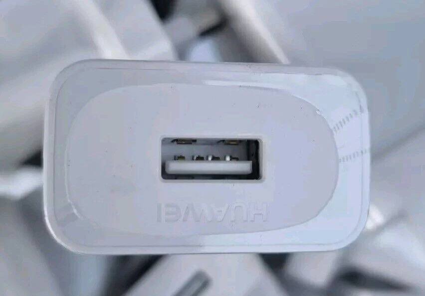 Genuine Huawei 40w Supercharge Charger Mains Adapter Charger HW-100400B00 - Image 2 of 4