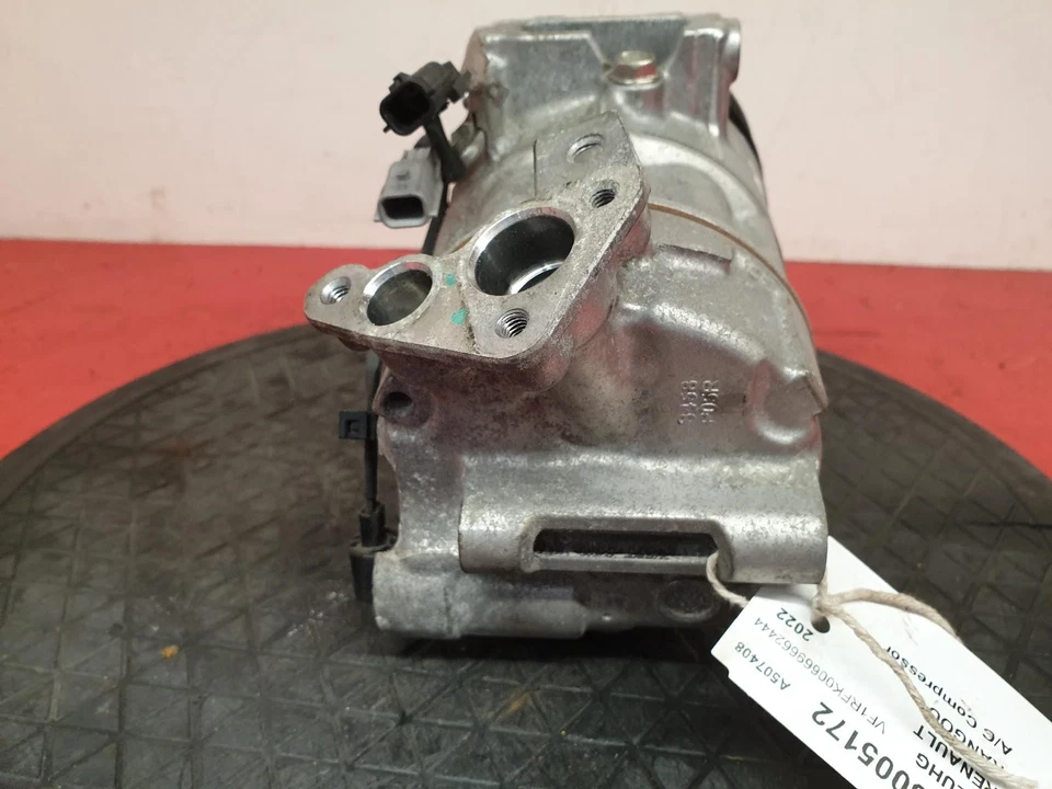 COMPRESOR AIRE ACONDICIONADO RENAULT KANGOO BOMBA 2022 1.5L DIÉSEL K9K AZUL DCI 115 EDC Foto 2 de 4