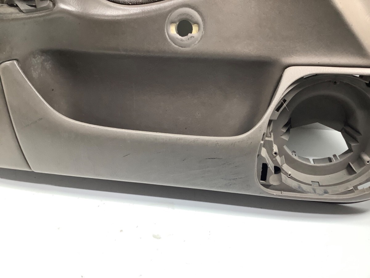 96-98 Honda Civic DX 4D Left Front Driver Door Panel Trim 83583