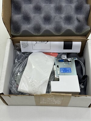 EATON IZM-SR230AD-1 SPRING REL 208/240 VAC