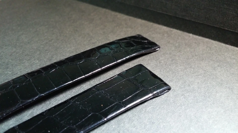 Banda Original Must de Cartier 17x14mm NEGRO BRILLANTE Cocodrilo para Hebilla de Despliegue Foto 3 de 4