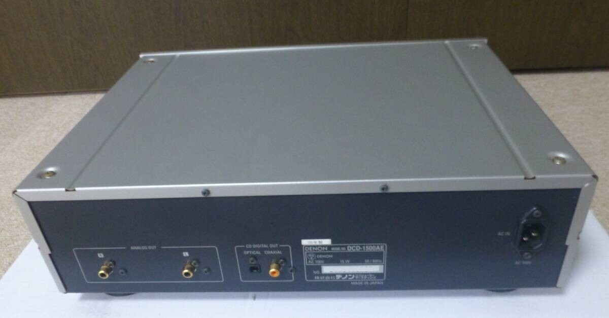 Denon DCD-1500AE Super Audio CD Player SACD Good Working w Denon DCD-1500AE Super Audio CD Player SACD Good Working w