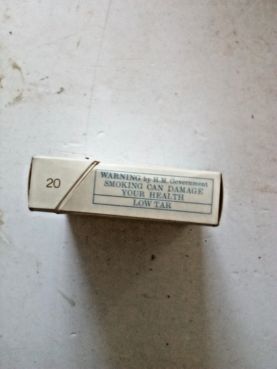 Embassy No 5 Extra Mild (20) Empty Flip Top Cigarette Packet