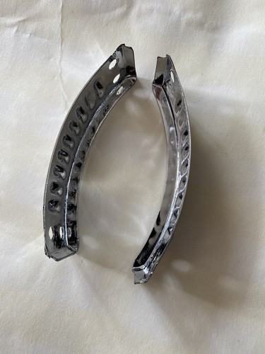 Suzuki GT750J front brake vent covers. 550J Drum Brake 54250-31001 Re-chromed - Picture 3 of 4