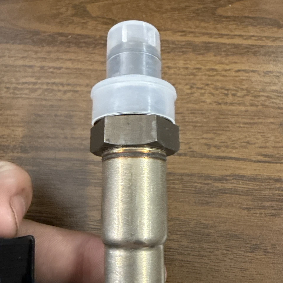 Sensor de oxígeno Bosch 13461 para Hyundai Accent Elantra Tiburon Kia Rio Soul Foto 3 de 4