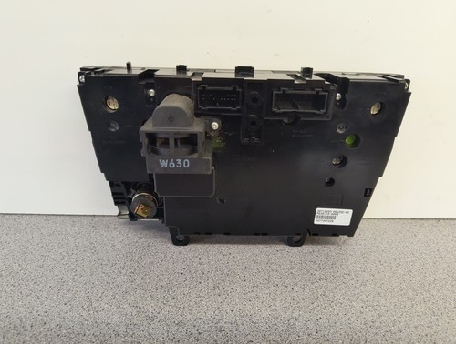 2007-2014 Volvo XC90 A/C AC Heater Climate Control Fahrenheit OEM 30710683 - Picture 8 of 14