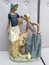 Lladró Nao Large Porcelain Figurine Ladies At The Well. 40cm Tall And 26cm Wide