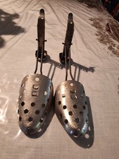 2 Vintage EKCO Metal. Adjustable Shoe Stretcher Inserts 1 NUNN Bush Shoe Horn