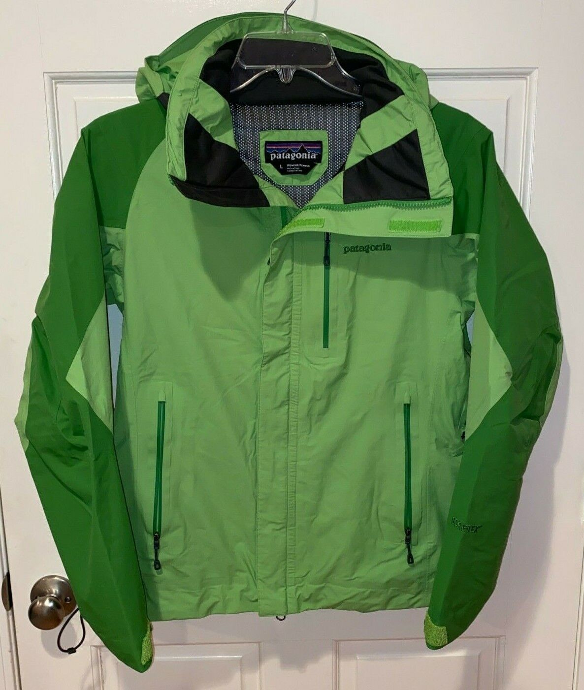 I forhold Tips Tidsplan NEW Womens Patagonia Piolet Green Windbreaker Rain Jacket Size Large | eBay