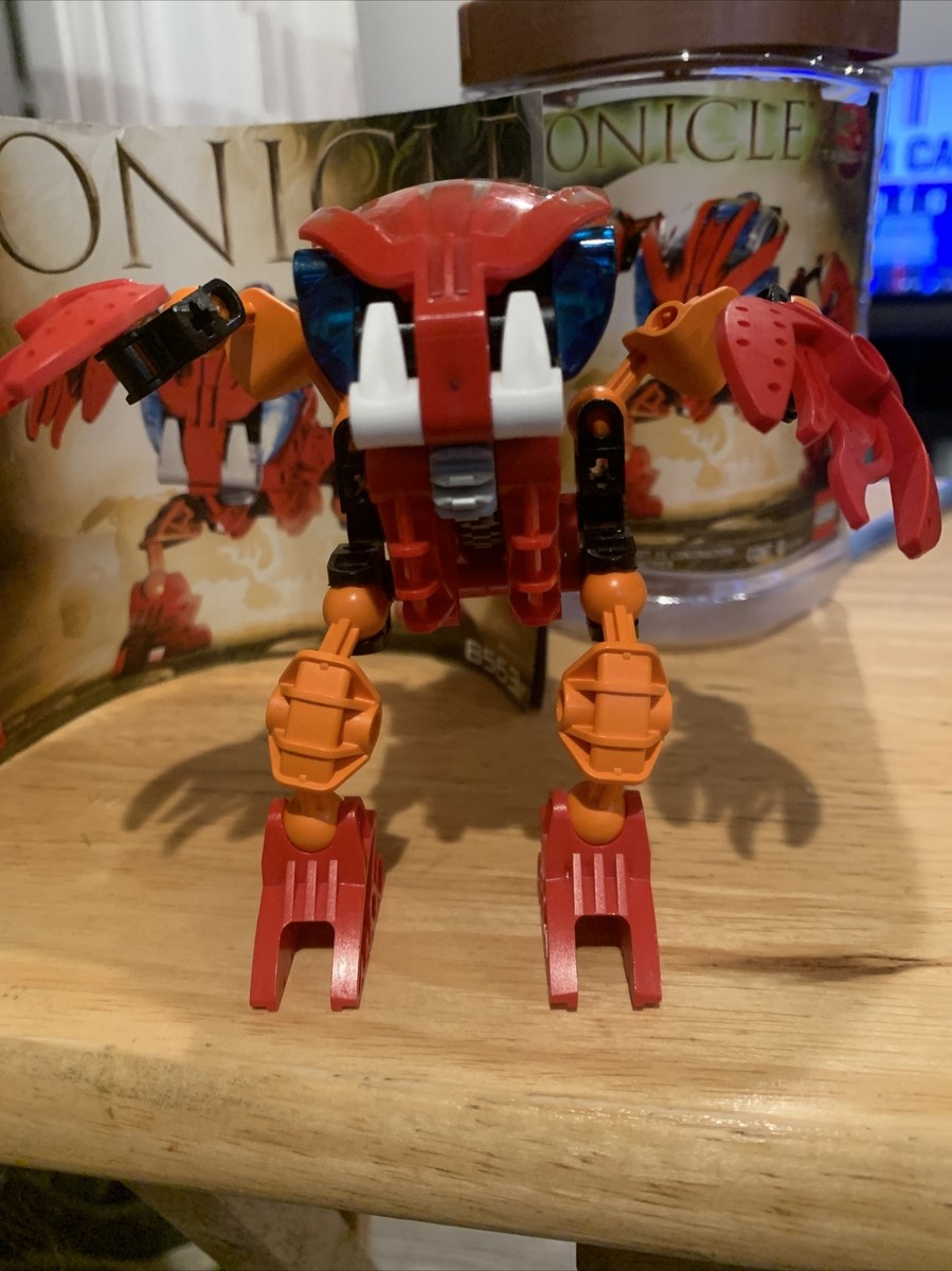 LEGO Bionicle 8563: Tahnok (complete with Canister, Instructions