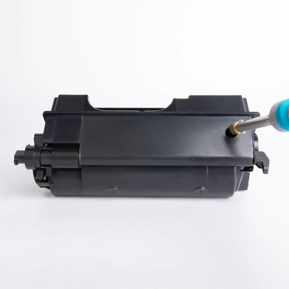 Herramienta para hacer agujeros de recarga de cartucho de tóner para regiones de América del Norte y Central Foto 4 de 4