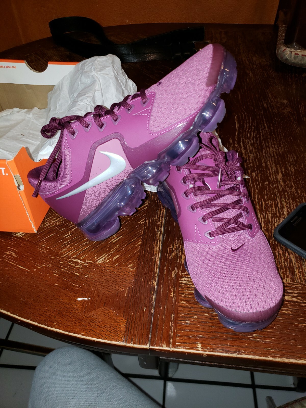 TEA TEA TEA BERRY NIKE AIR VAPORMAX YOUTH SIZE 5 842c43 TEA TEA TEA BERRY NIKE AIR VAPORMAX YOUTH SIZE 5 842c43