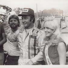 Billy Vukovich Jr DuQuoin IL win dirt auto racing 1979 - Himes Estate Photo