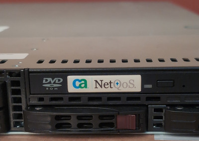 ca NetQoS NetQoS Rack Mount Server with DVD-ROM and Hot-Swap Drive Bays
