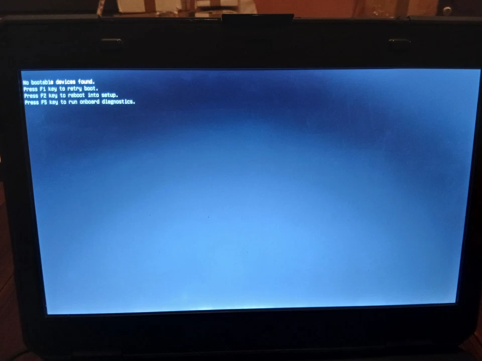 computer portatile Dell Rugged 5404 5-4310M modello P46G - image 4 of 4