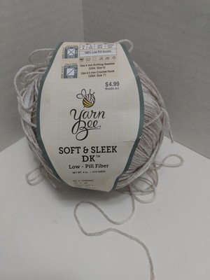 #ad Yarn Bee Soft amp; Sleek DK Low Pill Fiber Color Linen # 04 Lot 649698 $5.00