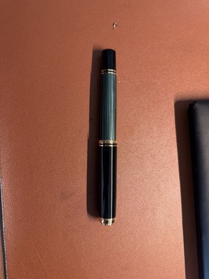 Pelikan Souverän M1000 Kolbenfüllhalter - Feder EF - OVP