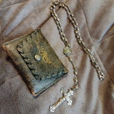 Antiguo crucifijo rosario de plata esterlina antiguo con bolsa de cuero Jesús católico