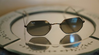 Ray-Ban Octagonal Classic Polished Gunmetal Grey Gradient Sunglasses