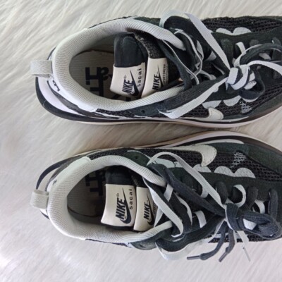 Nike Vaporwaffle x Sacai Black White CV1363-001 Men display picture 1