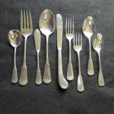 Colonial Boston Minute Man Oneida dinner knife fork salad soup teaspoon CHOICE +