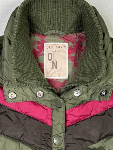 Old Navy Puffer Vest Women’s Medium Zip Up Snap Up Green Striped Fall 2006 - Picture 11 of 15