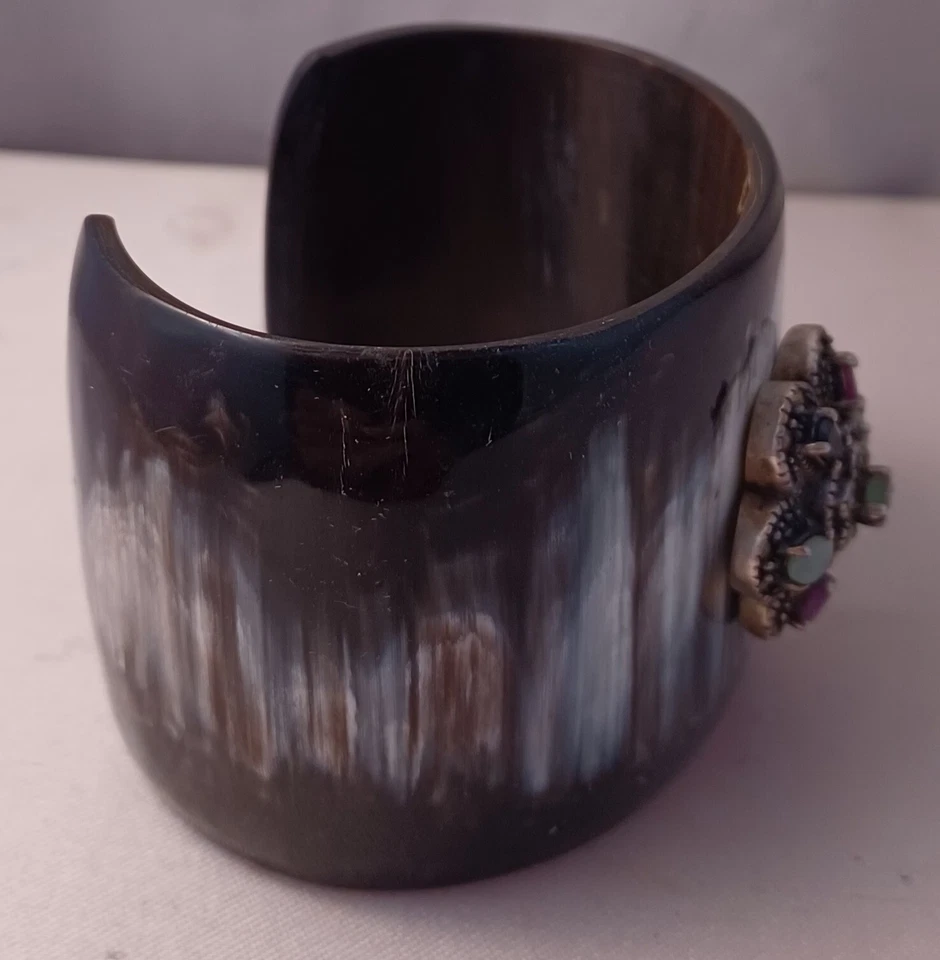 Beautiful Black & White Horn w/ Sterling & Gemstone Decoration Cuff Bracelet 2" - Image 2 of 4
